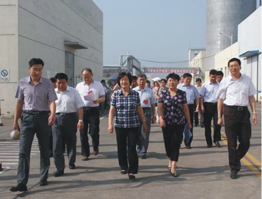 һ��	ɽ�|ʡ���f(xi��)����ϯ�w���m�����F(tu��n)�������\(ch��ng)�Ž��O(sh��)�����M(j��n)��ҕ��